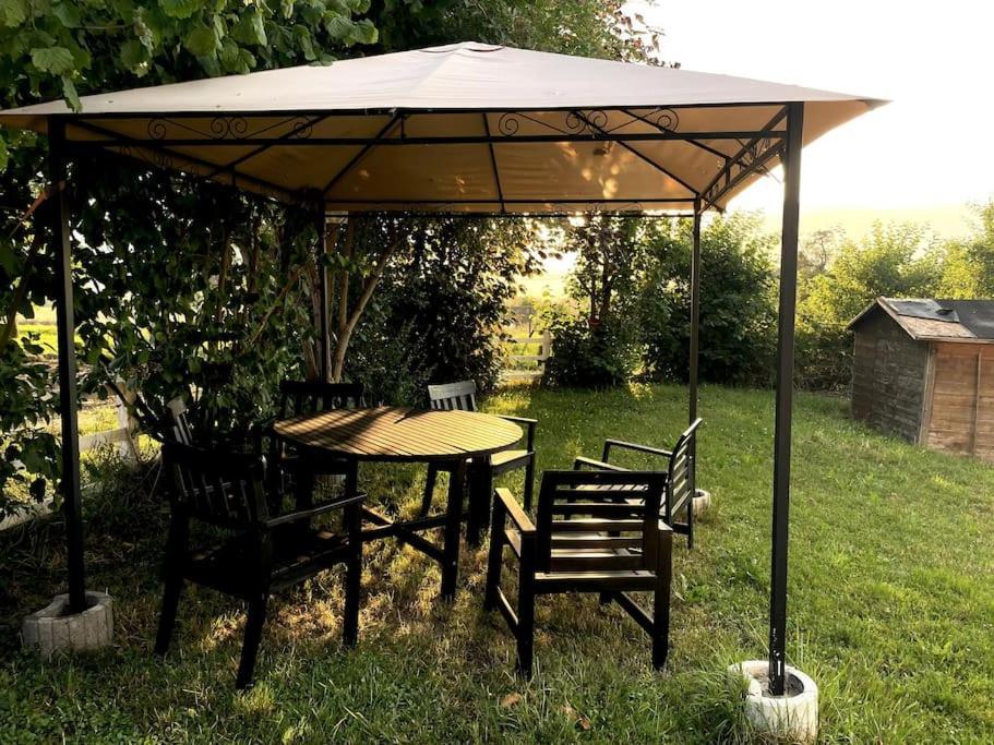Joli Appartement Paisible Corcelles-sur-Chavornay 외부 사진